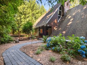 25832 SE 152 Street, Issaquah WA 98027