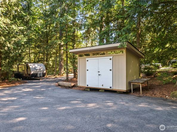 25832 SE 152 Street, Issaquah WA 98027
