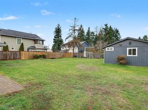 2200 NE 12th, Renton WA 98056