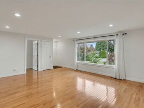 2200 NE 12th, Renton WA 98056