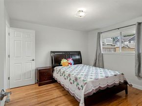 2200 NE 12th, Renton WA 98056