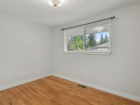 2200 NE 12th, Renton WA 98056