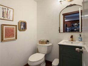 3012 NE 137th Street B, Seattle WA 98125