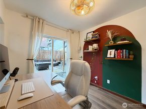 3012 NE 137th Street B, Seattle WA 98125