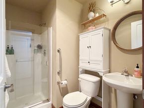 3012 NE 137th Street B, Seattle WA 98125