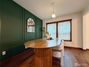 3012 NE 137th Street B, Seattle WA 98125