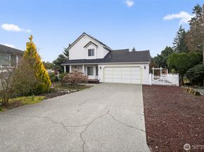 3516 208th Place SW, Lynnwood WA 98036