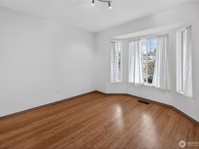 3516 208th Place SW, Lynnwood WA 98036