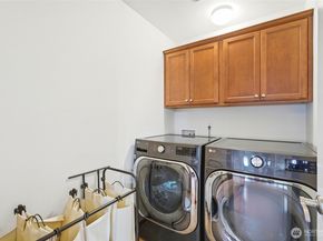 7703 NE 201st Place, Kenmore WA 98028