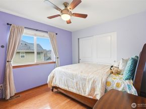 7703 NE 201st Place, Kenmore WA 98028