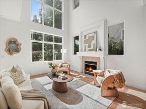 2465 132nd Avenue SE, Bellevue WA 98005