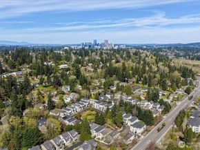 2465 132nd Avenue SE, Bellevue WA 98005