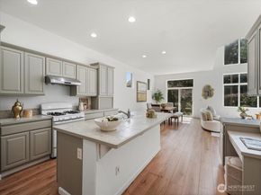 2465 132nd Avenue SE, Bellevue WA 98005