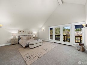 11028 E Riverside Drive, Bothell WA 98011