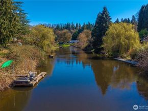 11028 E Riverside Drive, Bothell WA 98011