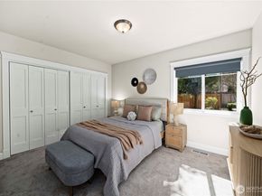 11028 E Riverside Drive, Bothell WA 98011