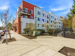 424 N 85th Street 317, Seattle WA 98103