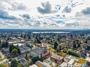 424 N 85th Street 317, Seattle WA 98103