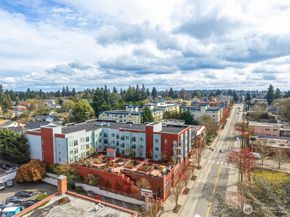 424 N 85th Street 317, Seattle WA 98103