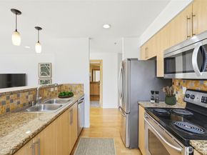 424 N 85th Street 317, Seattle WA 98103