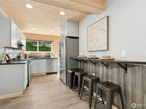 3016 106th Avenue SE, Bellevue WA 98004