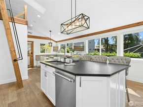 3016 106th Avenue SE, Bellevue WA 98004