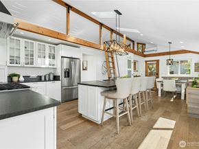 3016 106th Avenue SE, Bellevue WA 98004