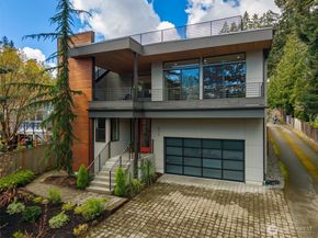 9719 Lake Shore Boulevard NE, Seattle WA 98115