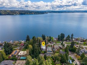 9719 Lake Shore Boulevard NE, Seattle WA 98115