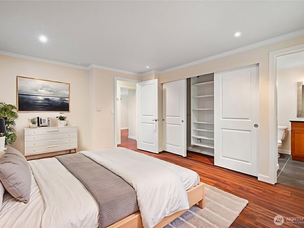 14010 NE 181st Place C102, Woodinville WA 98072