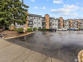 15210 Macadam Road S D211, Tukwila WA 98188