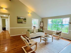 10003 SE 192nd Street, Renton WA 98055