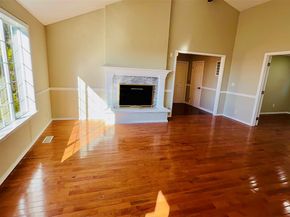10003 SE 192nd Street, Renton WA 98055