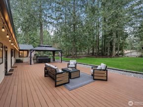 14702 255th Avenue SE, Issaquah WA 98027