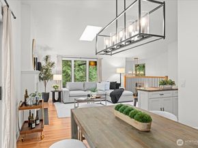 14702 255th Avenue SE, Issaquah WA 98027