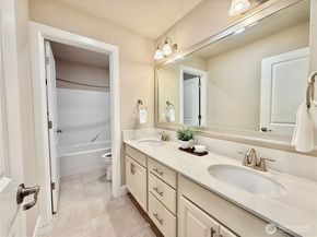 3215 170th Place SE, Bothell WA 98012
