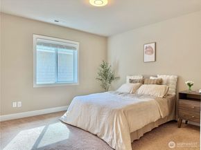 3215 170th Place SE, Bothell WA 98012
