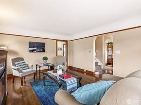 2819 NW 68th Street, Seattle WA 98117