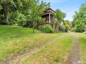 2642 E Lake Samm Parkway NE, Sammamish WA 98074