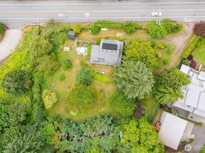 2642 E Lake Samm Parkway NE, Sammamish WA 98074