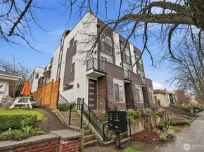 5620 California Avenue SW A, Seattle WA 98136