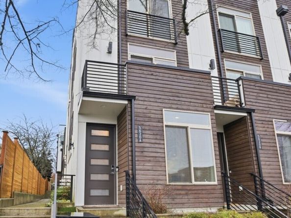5620 California Avenue SW A, Seattle WA 98136