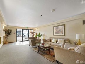 1100 Harrington Avenue NE 205, Renton WA 98056