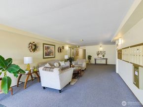 1100 Harrington Avenue NE 205, Renton WA 98056