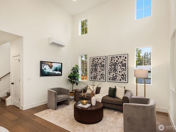 337 18th Avenue, Kirkland WA 98033