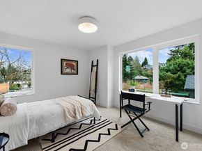 3218 47th Avenue SW, Seattle WA 98116