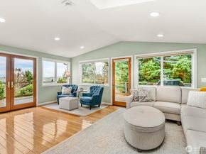 6439 NE 188th Street, Kenmore WA 98028