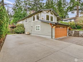 6439 NE 188th Street, Kenmore WA 98028