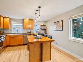 1543 NW 51st Street, Seattle WA 98107