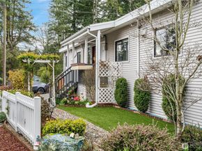 13324 30th Avenue NE, Seattle WA 98125